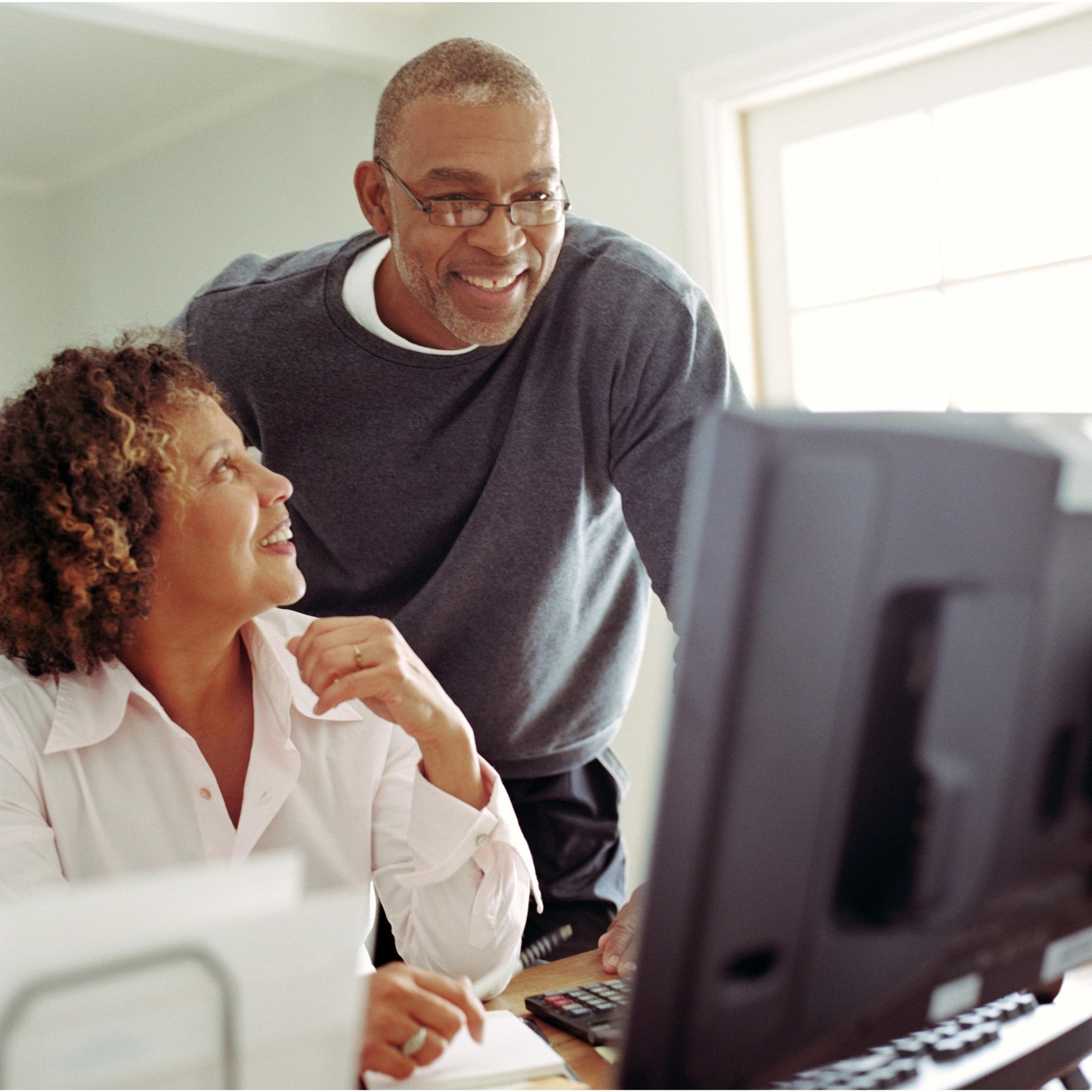 canva-mature-couple-desktop-talking